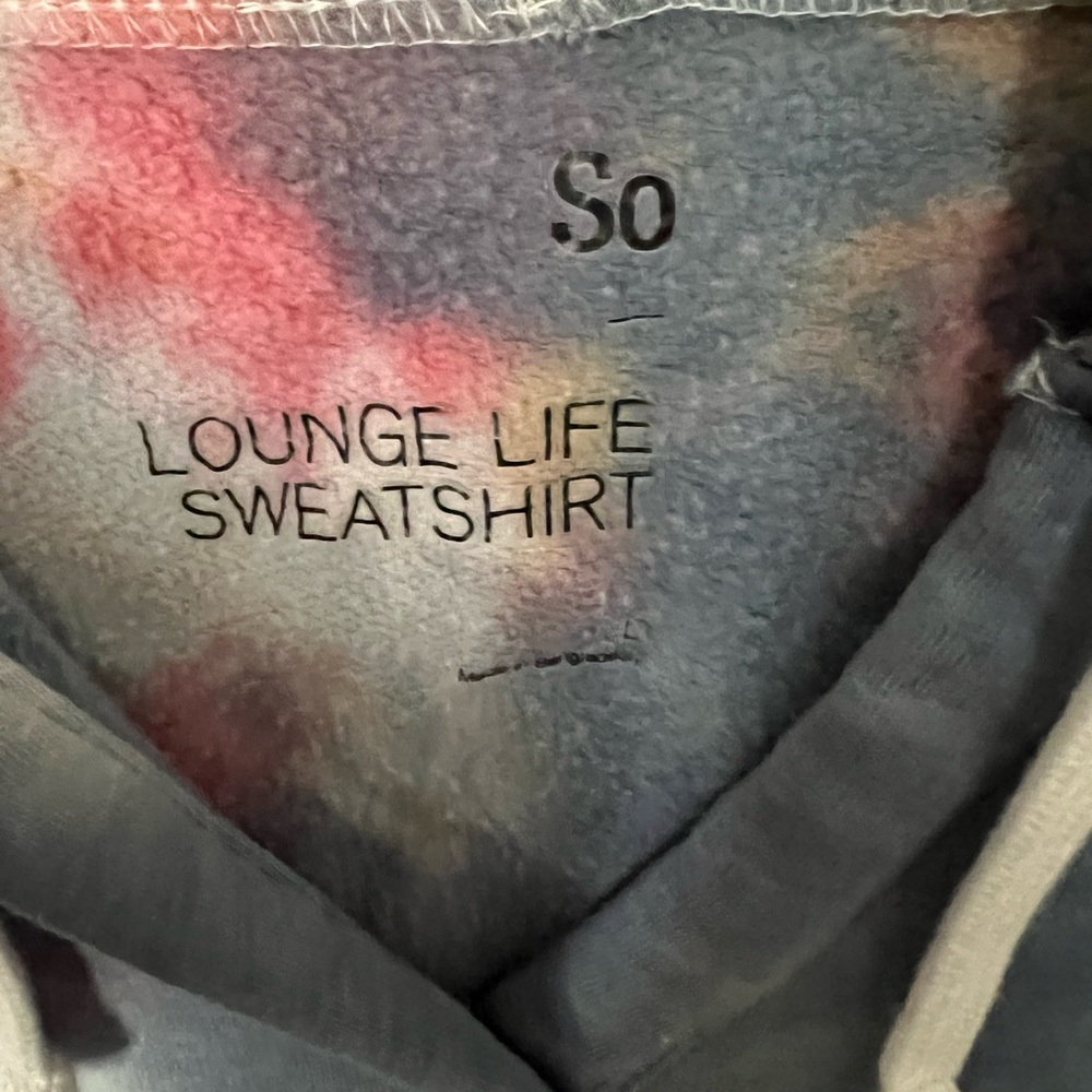 Pullover - Picture 2 of 2